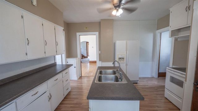 630 MILL STREET, Manawa, WI 54949