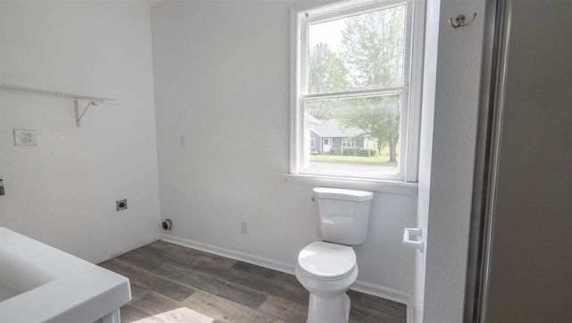 630 MILL STREET, Manawa, WI 54949