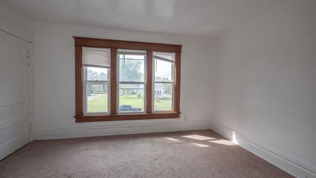 630 MILL STREET, Manawa, WI 54949