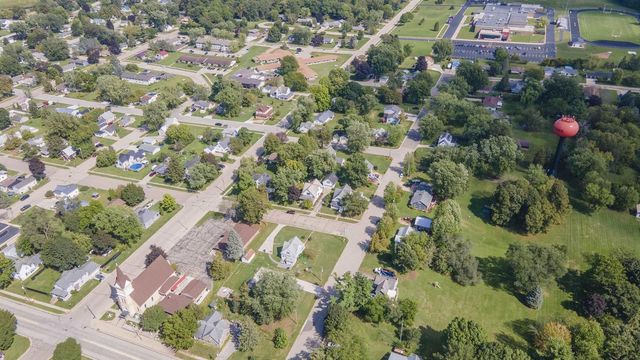 630 MILL STREET, Manawa, WI 54949