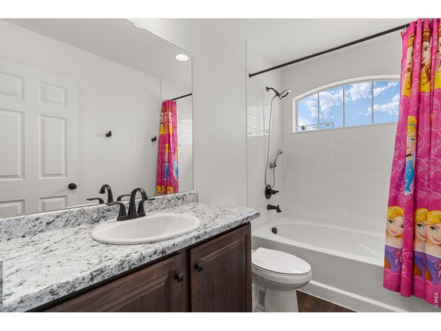 1074 Acadia Cir, Erie, CO 80516