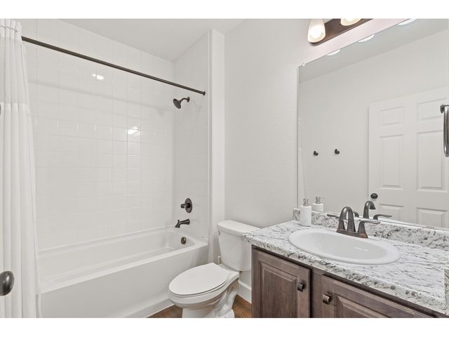 1074 Acadia Cir, Erie, CO 80516