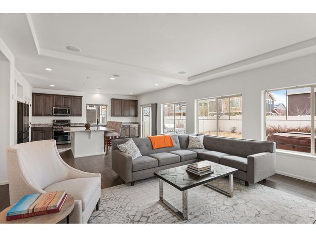 1074 Acadia Cir, Erie, CO 80516