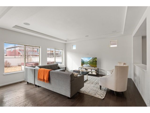 1074 Acadia Cir, Erie, CO 80516