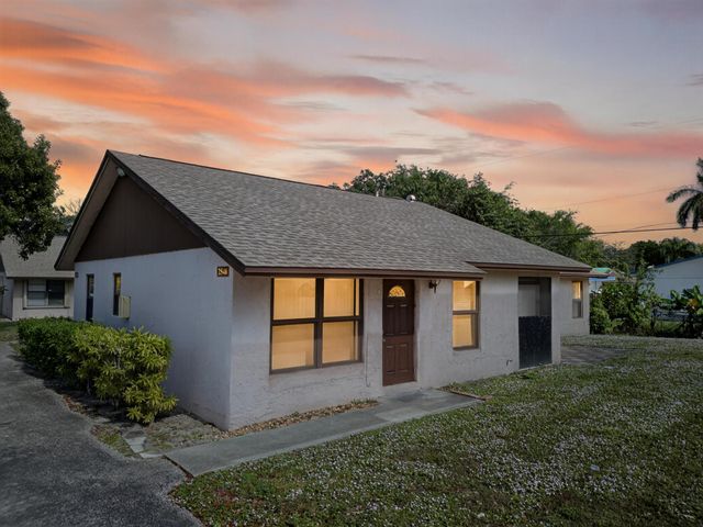 2548 Ida Way 3a, West Palm Beach, FL 33415