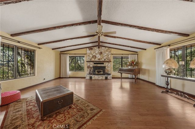 9196 Upper Lake Lucerne Rd, Upper Lake, CA 95485