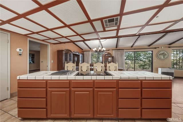 9196 Upper Lake Lucerne Rd, Upper Lake, CA 95485