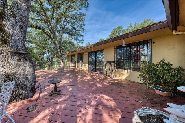 9196 Upper Lake Lucerne Rd, Upper Lake, CA 95485