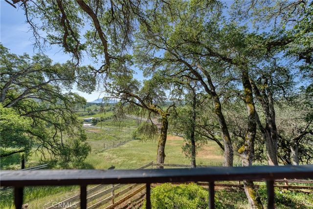 9196 Upper Lake Lucerne Rd, Upper Lake, CA 95485