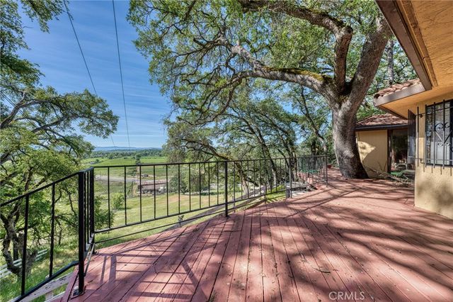 9196 Upper Lake Lucerne Rd, Upper Lake, CA 95485