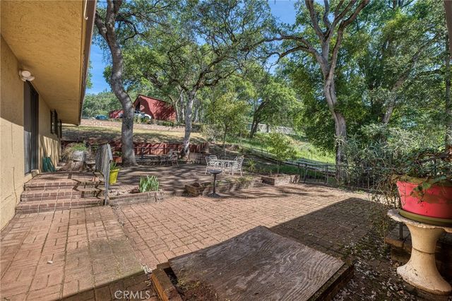 9196 Upper Lake Lucerne Rd, Upper Lake, CA 95485