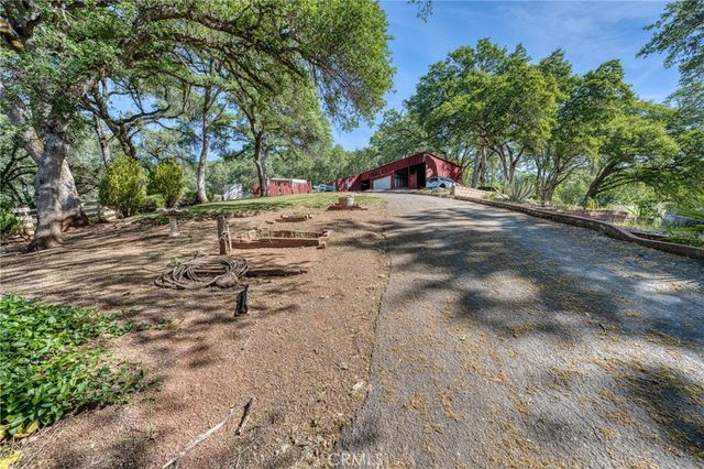 9196 Upper Lake Lucerne Rd, Upper Lake, CA 95485