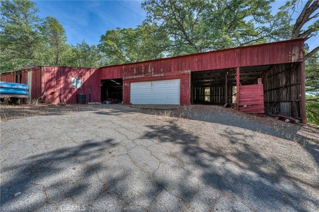 9196 Upper Lake Lucerne Rd, Upper Lake, CA 95485