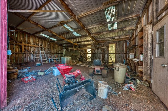 9196 Upper Lake Lucerne Rd, Upper Lake, CA 95485