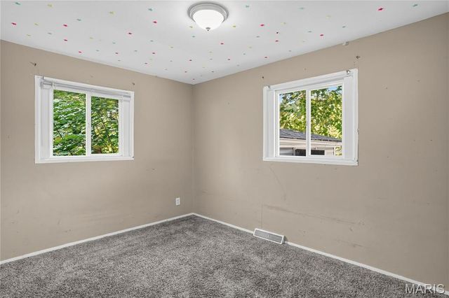 1204 Prigge Avenue, St Louis, MO 63138