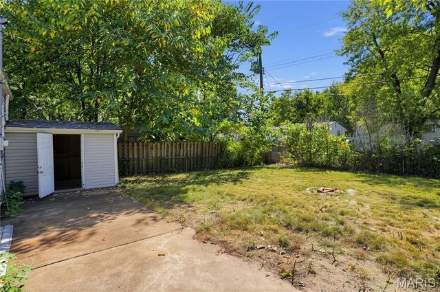 1204 Prigge Avenue, St Louis, MO 63138