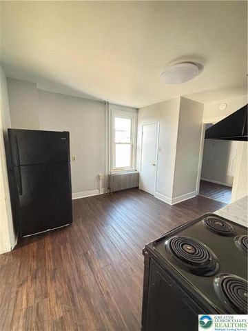 213 North Penn Street, Bath Boro, PA 18014