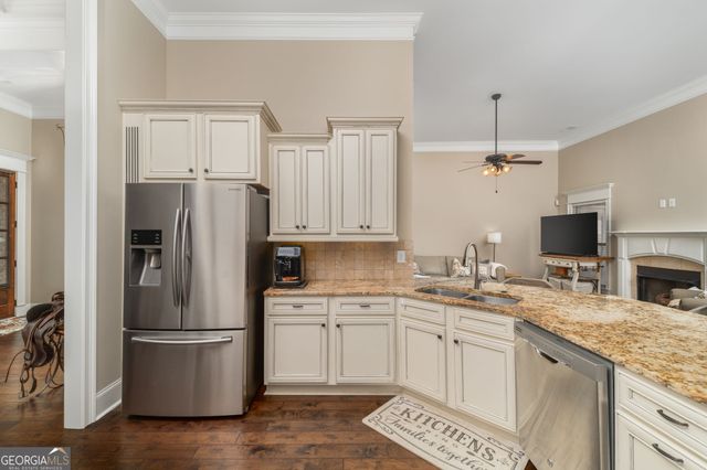 158 Abercorn Street, Warner Robins, GA 31088
