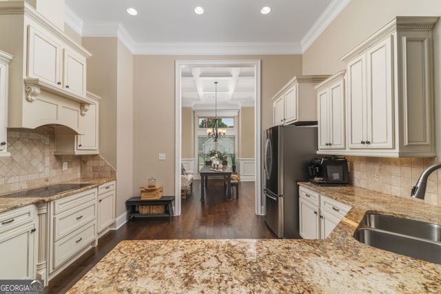 158 Abercorn Street, Warner Robins, GA 31088