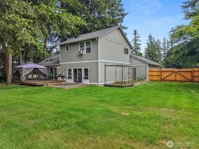 21215 122nd Street Ct E, Bonney Lake, WA 98391