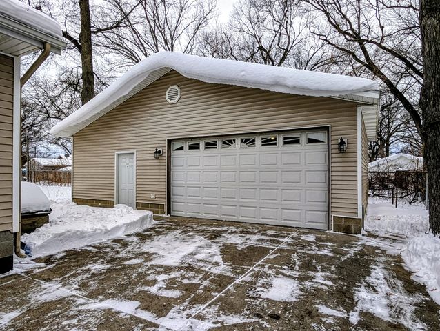 2943 Austin Street, Norton Shores City, MI 49444