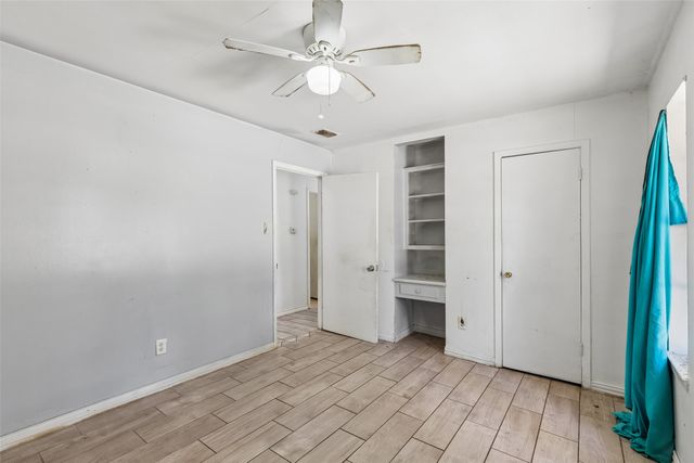 6153 Walla Avenue, Fort Worth, TX 76133