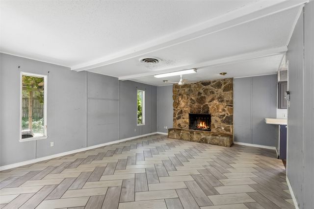 6153 Walla Avenue, Fort Worth, TX 76133