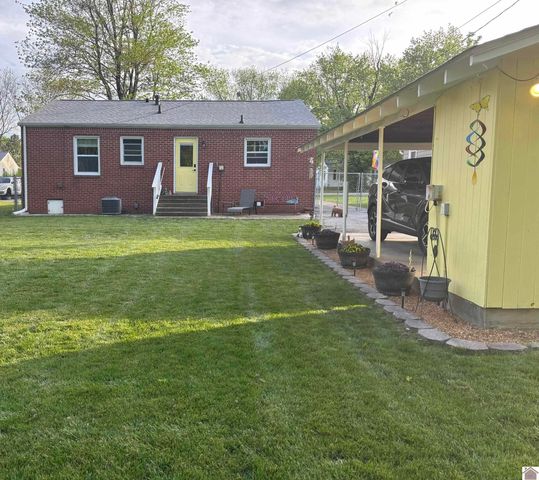 268 Navaho Drive, Paducah, KY 42003
