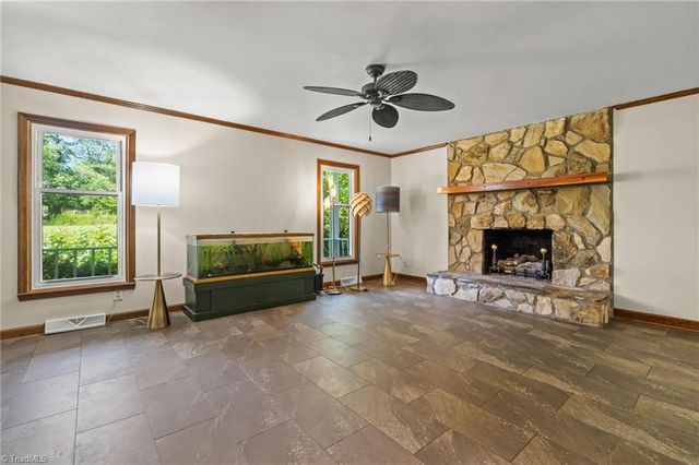 900 Teague Road, Winston-salem, NC 27107