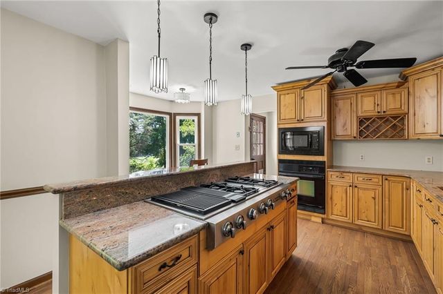 900 Teague Road, Winston-salem, NC 27107