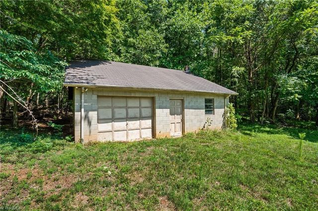 900 Teague Road, Winston-salem, NC 27107