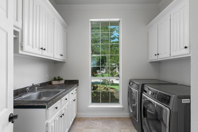 105 Latrobe Court, Southlake, TX 76092