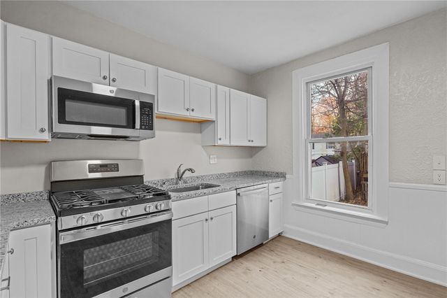 584 Weeden Street, Pawtucket, RI 02860