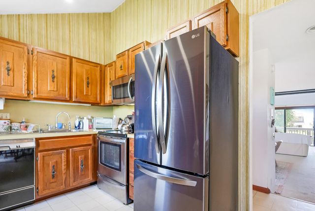951 Ocean Blvd Unit 1, Hampton, NH 03842