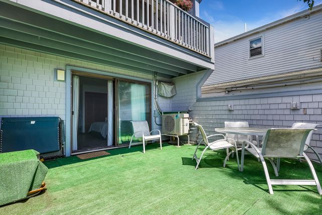 951 Ocean Blvd Unit 1, Hampton, NH 03842