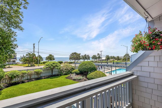 951 Ocean Blvd Unit 1, Hampton, NH 03842