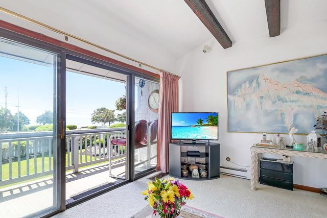 951 Ocean Blvd Unit 1, Hampton, NH 03842