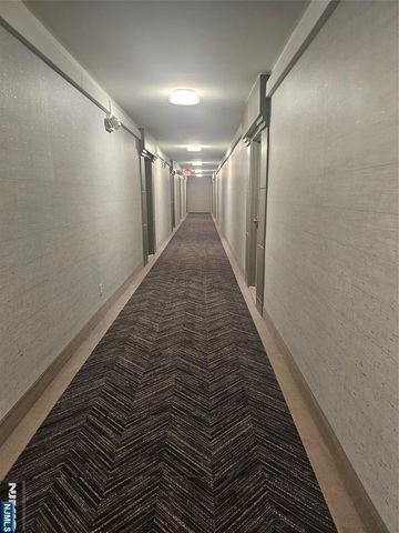 2185 Lemoine Avenue 3C, Fort Lee, NJ 07024