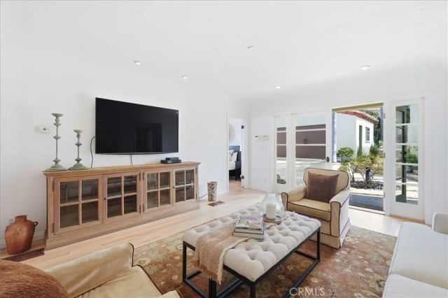 616 S Gertruda Avenue, Redondo Beach, CA 90277