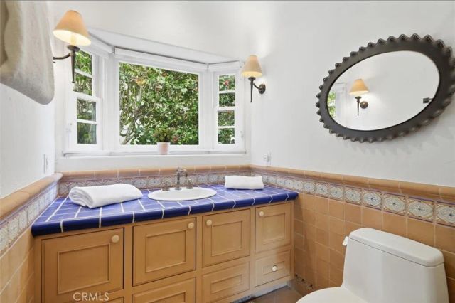 616 S Gertruda Avenue, Redondo Beach, CA 90277