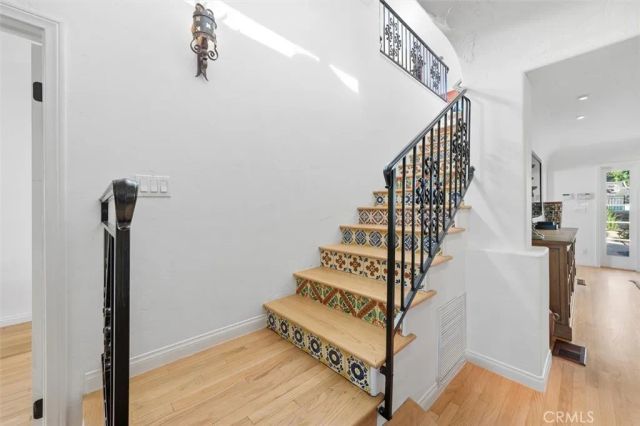 616 S Gertruda Avenue, Redondo Beach, CA 90277