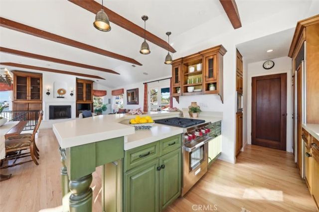 616 S Gertruda Avenue, Redondo Beach, CA 90277