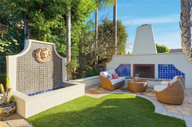 616 S Gertruda Avenue, Redondo Beach, CA 90277