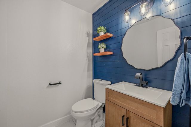 8808 Valley River Drive, Fort Worth, TX 76244