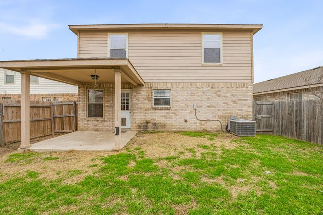 8808 Valley River Drive, Fort Worth, TX 76244