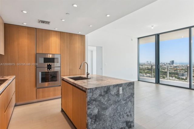 500 Alton Rd. 3004, Miami Beach, FL 33139