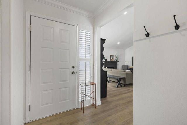 12 Red Cedar Trail, Madison, WI 53717