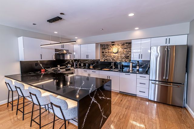 6 Bay Rd Unit 35, Newmarket, NH 03857