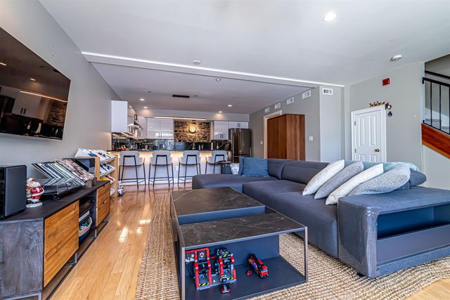 6 Bay Rd Unit 35, Newmarket, NH 03857