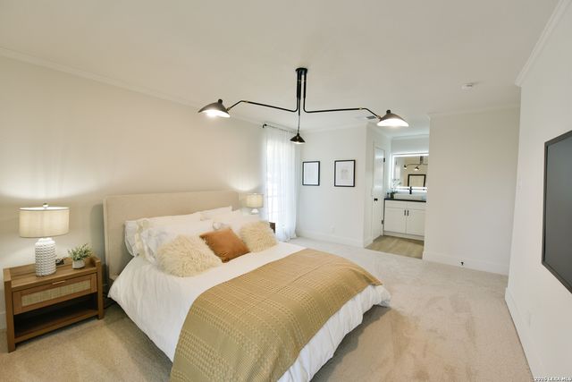 4402 Grantilly St, San Antonio, TX 78217